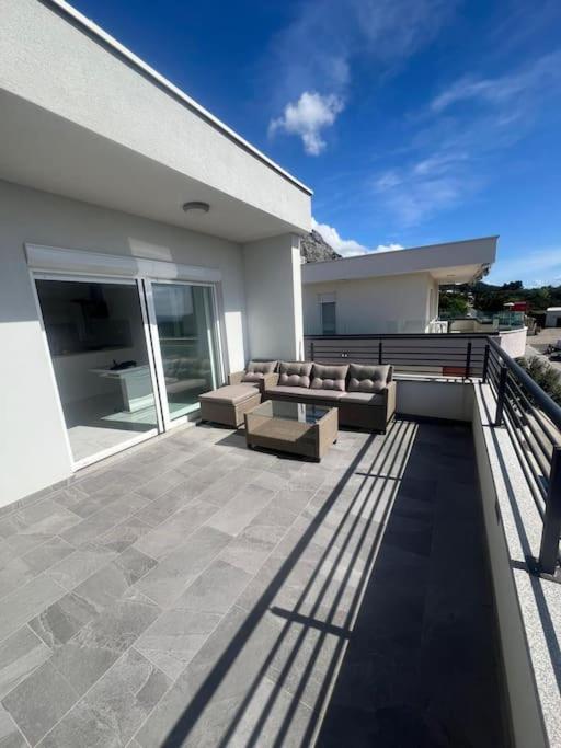 Apartment Luxury Penthouse In Makarska, Croatia