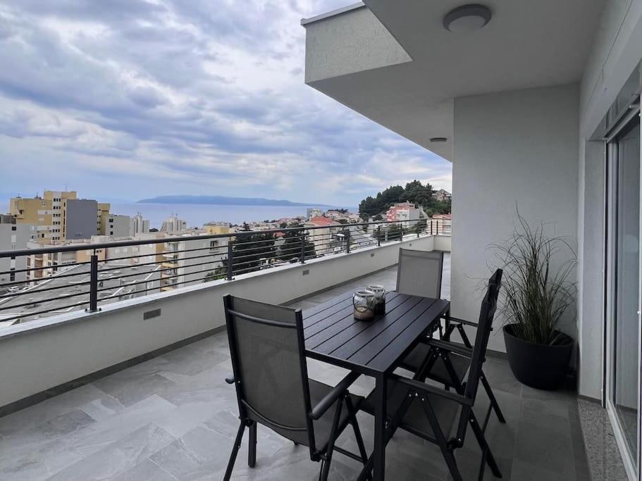 Luxury Penthouse In Makarska, Croatia